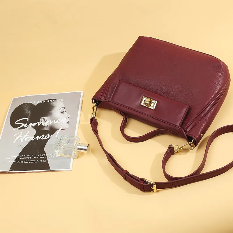 Простые натуральные модные стильные женские сумки на плечо из натуральной кожи
