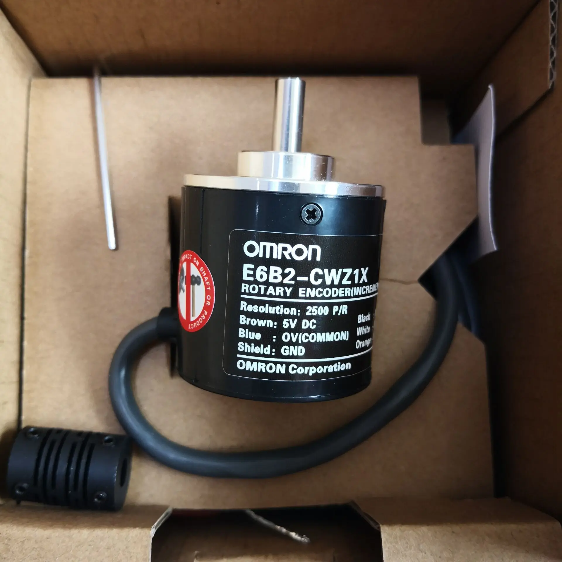 E6B2CWZ1X OMRON роторный кодер E6B2 CWZ1X 10 20 30 40 50 60 100 200 300 360 400 500 600 1000 1024 1200 1800 2000 2500P/R DC5V|Аксессуары для переключателей| |