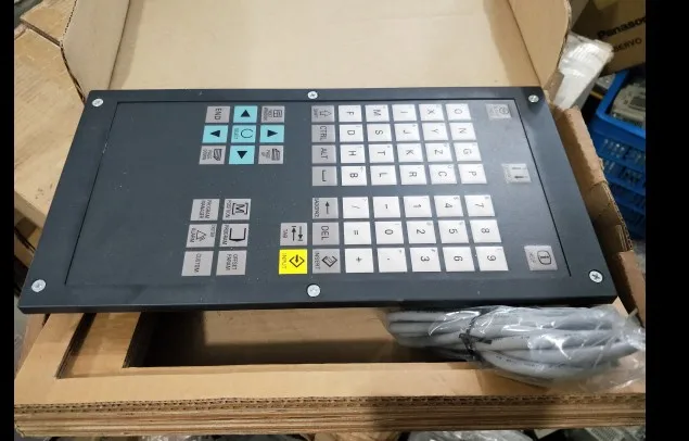 6FC5603-0AC12-1AA0 новое и оригинальное