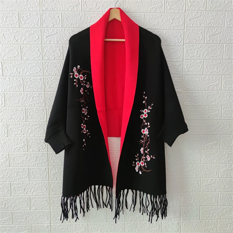 

Cape new cashmere-like Poncho shawl with sleeves women in autumn and winter thick warm cloaks embroidery tassel cloak 2020