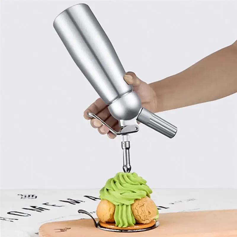 

500ml Aluminium Whipped Cream Dispenser Professional Cream Whipper With 3 Decorating Nozzles Dessert DIY Cake Tools
