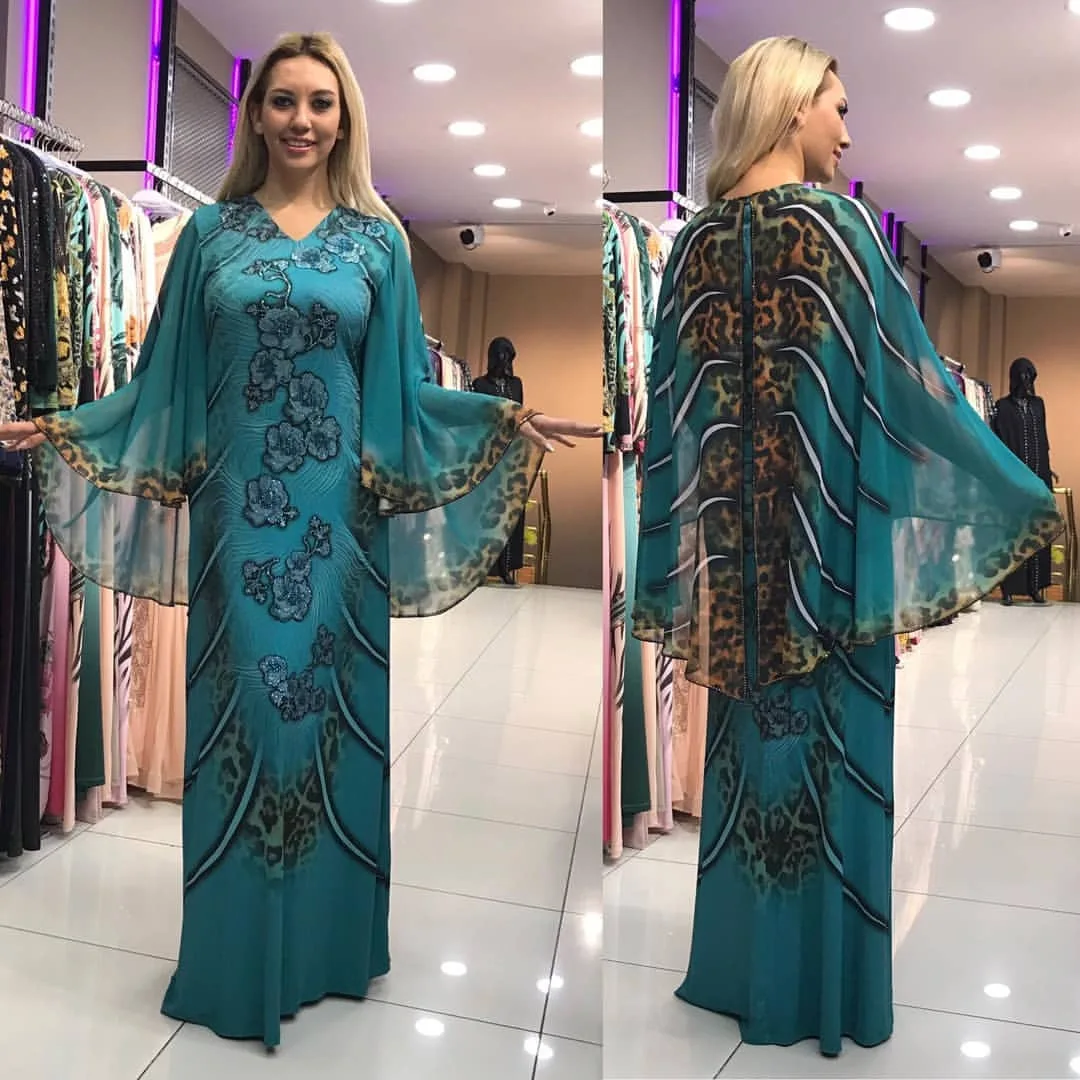 

African national style autumn winter women's dresses are hot selling digital print cape cape dress fake two pieces of Turkish fa