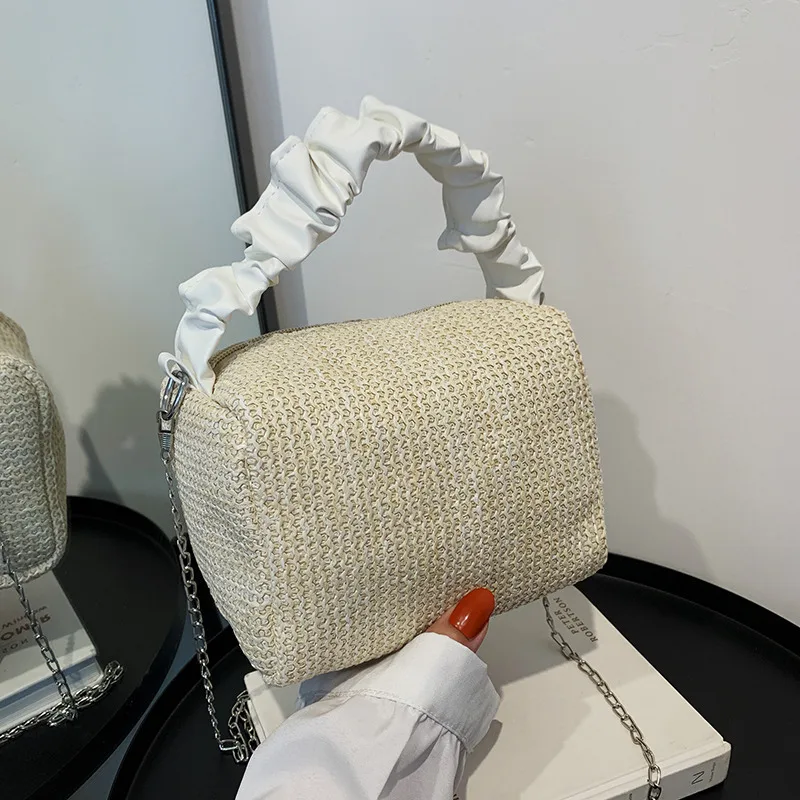 2021 New Fashion Retro Fold Woven Small Square Bag Women's Single-handle Shoulder Bag Straw Bag Women