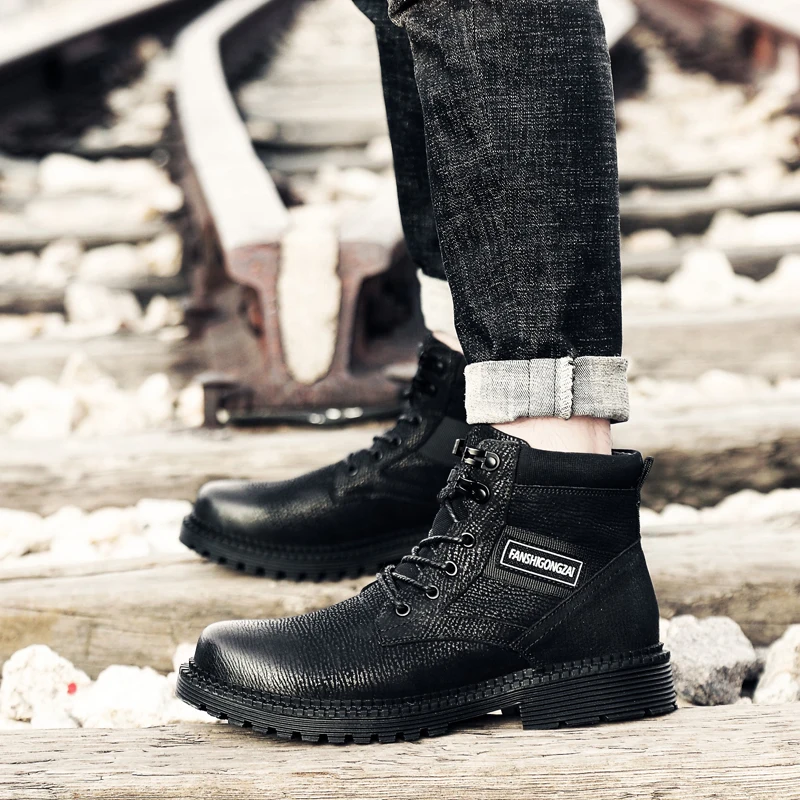

Martin boots men's autumn and winter new black wild leather boots men's boots men's England tooling boots high shoes men