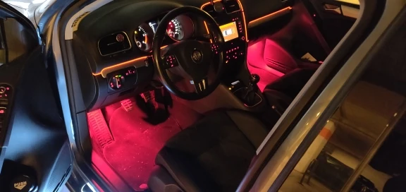 2 шт. светодиодный светильник для ног под дверью для VW Touareg Tiguan Passat Skoda Octavia Superb Audi A4 A6