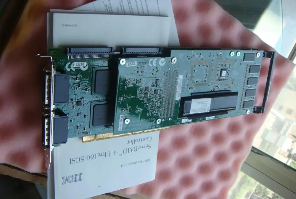 37L6889 Netfinity ServeRAID-4H Ultra 160 SCSI контроллер FRU 37L6902 корпорация авторское право 2000 FRU 37L6892 Фактический фото