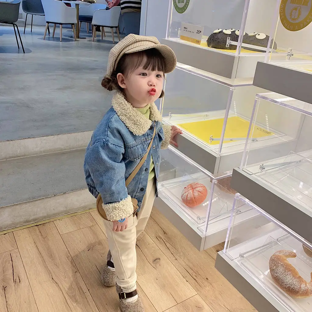 Куртки для маленьких девочек 2, 3, 4, 5, 6 лет утепленная джинсовая куртка из овечьей шерсти для девочек, модная верхняя одежда для детей в Корейском стиле Осень-зима
