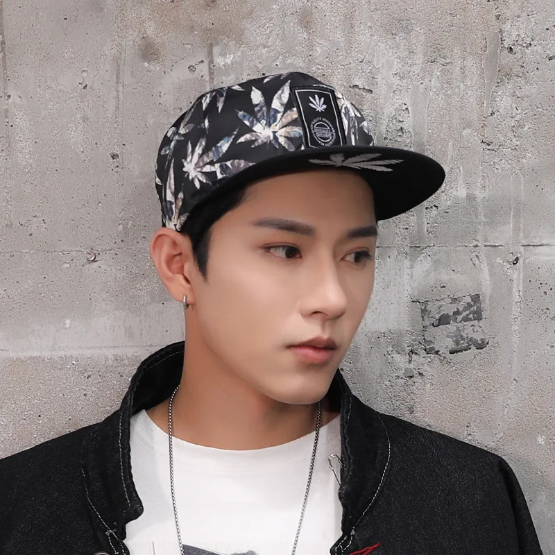

Hat Men's Korean-style Maple Leaf Printed Flat-brimmed Cap Summer Topee Female Youth Hip Hop Hat Outdoor Sports Baseball Cap