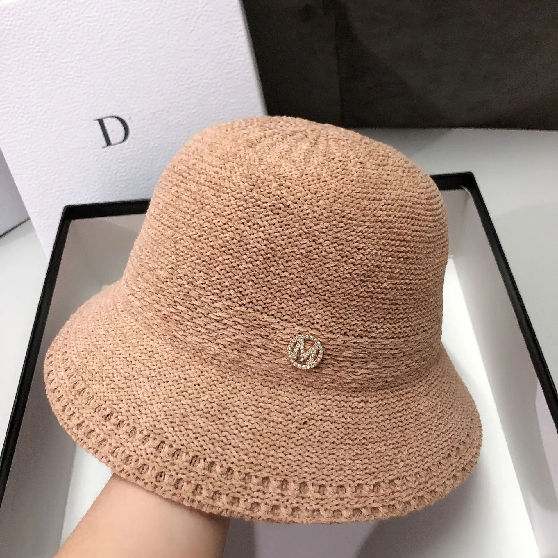 

New Style Spring And Autumn Chenille Knit Bucket Hat Japanese-style Versatile Sweet Bucket Hat Spring Outing Foldable Sun Hat
