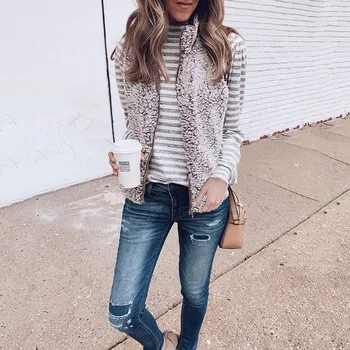 

Autumn and Winter of 2019 Zippers Wear Pockets on Both Sides of Women's Jackets Waistcoats and Vests Down Vest Women Outerwear