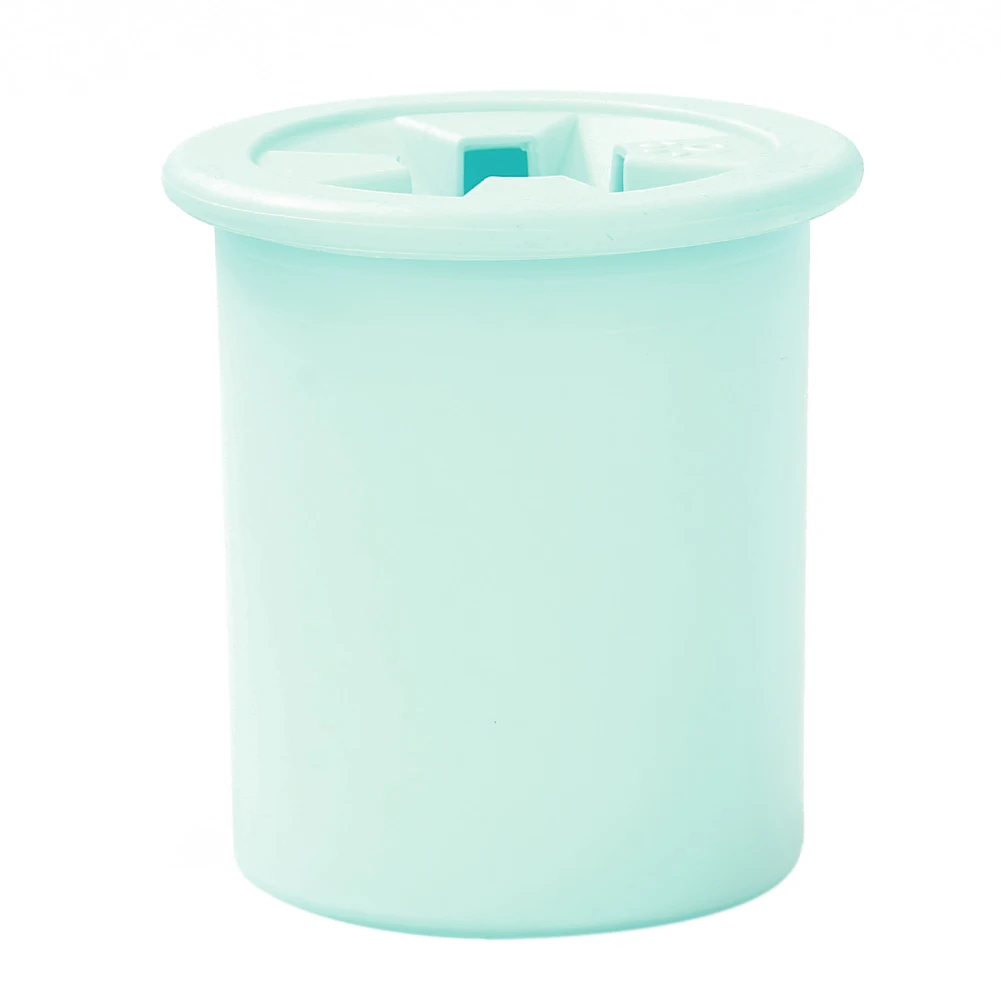 Pawfectly Clean: Portable Pet Paw Washer Cup for Cats and Dogs Sadoun.com