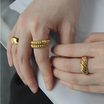 

Peri'sBox Gold Silver Color Twisted Circle Rings Spiral Geometric Rings for Women Chunky Minimalist Jewelry 2020 Collection
