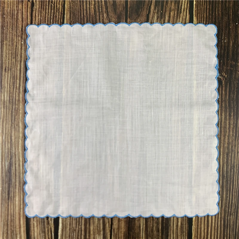 12 PCS Fshion Table Napkins 40*40 CM Dinner Napkins White Irish Linen Tea with Color Embroidery Scalloped Edges
