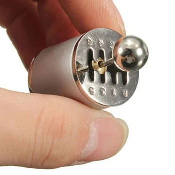 

Metal Keyring Creative Car 6 Speed Gearbox Gear Fidget Toy Shift Racing Tuning Model Keychain Novelty Car Toys Pendant key chain