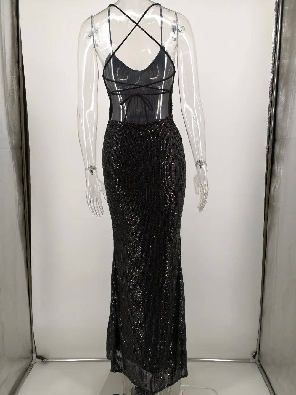 12736339095_1982934145