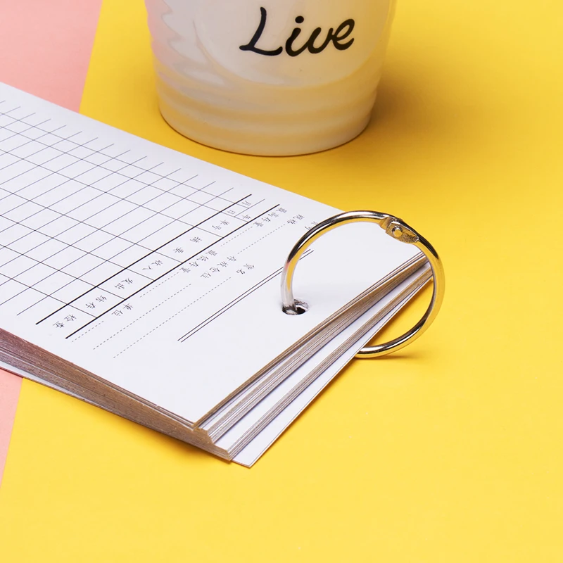 Рисунок 4 - кольца-брелоки для фотоальбома