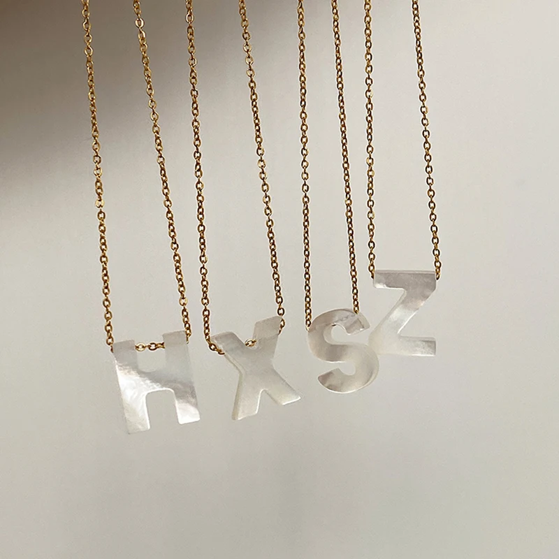 Peri’sBox Natural Sea Shell Letter Necklace Thin Chain Initial Necklaces for Women Dainty Pearl Choker Necklace Collier Coquilla
