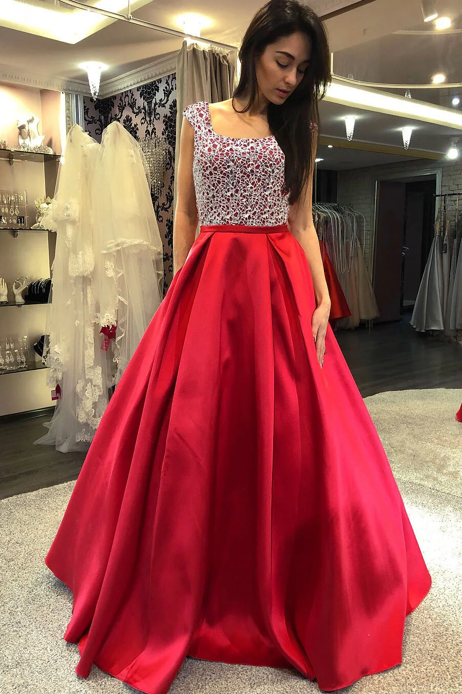 

BGW Square Collar Satin Red A Line Evening Dresses Sleeveless Deep V Backless Abendkleider Kristall Perlen 2019