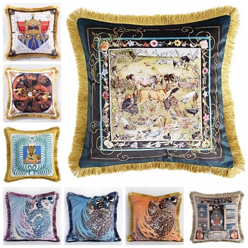 

ZENGIA Luxury Vintage Geometric Tassel Cushion Cover Horse Animal Velvet Pillow Cover for Sofa Throw Pillowcase
