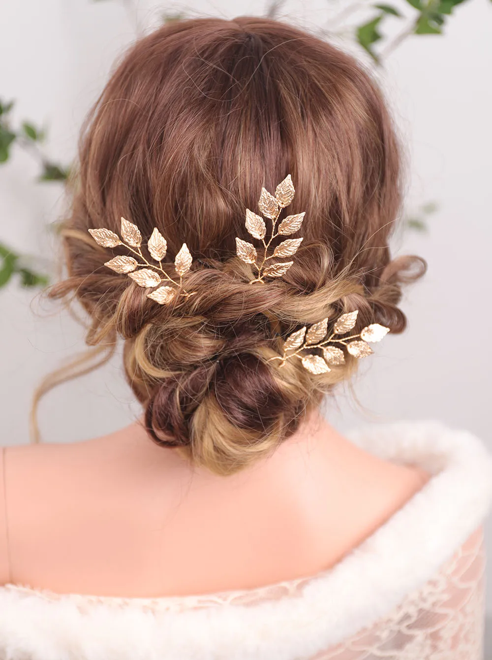 Golden Hair Pins Banquet Headwear Vintage Leaf Headdress Minimalist Wedding Hair Metal Accessories hair accessories bridal hair accessories