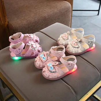 

2020 new children's sandals LED luminous kids shoes cute girl shoes toddler sandals