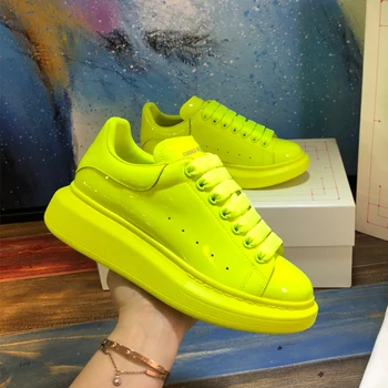 

StarbagsMCQ the highest version of men's and women's sports shoes Italian design fashion flat shoes white high quality leather