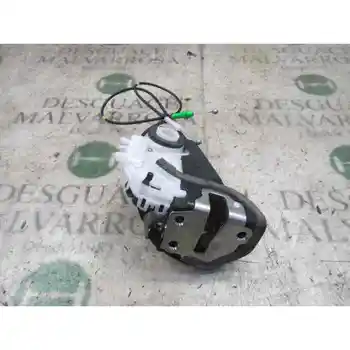 

DOOR LOCK REAR RIGHT TOYOTA YARIS 1. 3 16V Cat 2 PINS [15922586]
