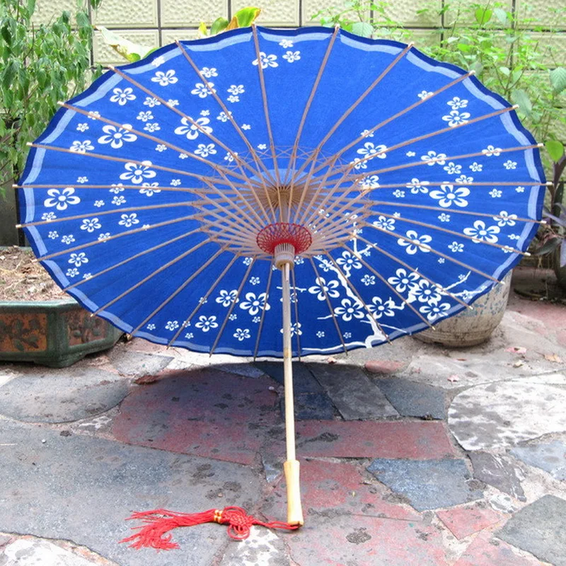 JIANGPANYUE Blue Bottom Plum Blossom Oil Paper Umbrella Handmade Parasol Decoration Gift Dance Umbrella JIANGPANYUE Blue Bottom Plum Blossom Oil Paper Umbrella Handmade Parasol Decoration Gift Dance Umbrella