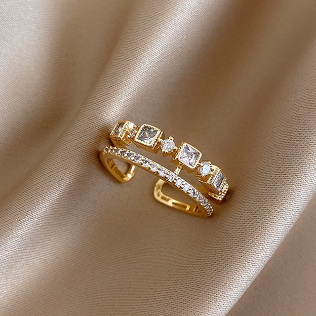 New Simple Temperament Finger Ring For Women Exquisite Rhinestone Zircon Adjustable Ring Girls Party Banquet Jewelry Gift