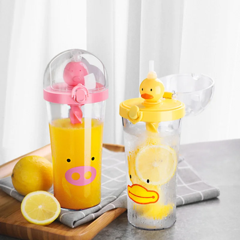 

Creative Little Yellow Duck Mixing Cup with Spiral Straw Cute Cartoon Mugs Outdoor Travel Portable Tea Cup Plastic Water Bottles