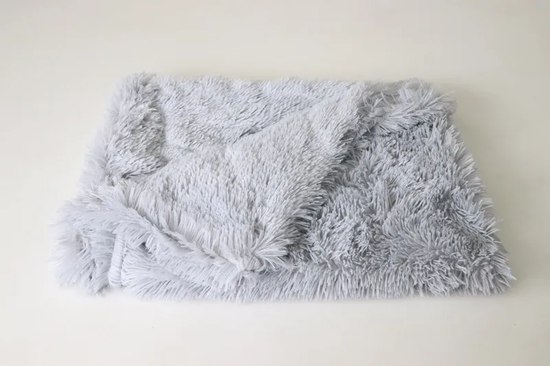 Dog blanket 56x36cm Зимняя кровать для собак влагостойкая кашемировая мягкая плюшевая супер мягкая для маленьких средних и больших собак кошка зимняя собака Питомник щенок коврик кровать для домашних животных - Цвет: Dog blanket 56x36cm