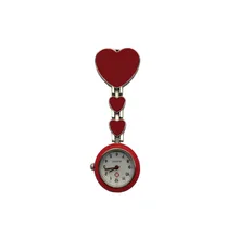 Przenośne mody stopu serca miłość kwarcowy kobiety Clip-on broszka zegarek kieszonkowy dla pielęgniarki zegarek Fob tanie tanio CN (pochodzenie) QUARTZ ROUND ANALOG Clip-on Love Heart Decor stacjonarny Szkło Moda casual HXJ518 2 6cminch Nowość bez znaczków
