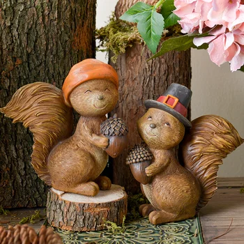 

CARTOON CREATIVE ANIMAL STATUE SQUIRREL ARTS SCULPTURE RESIN CRAFTS HOME DECORATION ACCESSORIES WEDDING GIFT R3051
