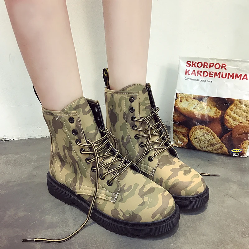 

Rimocy Autumn Winter Women Camouflage Boots PU Leather Flat Ankle Boots Female Military Style Lace Up Casual Booties Shoes Woman