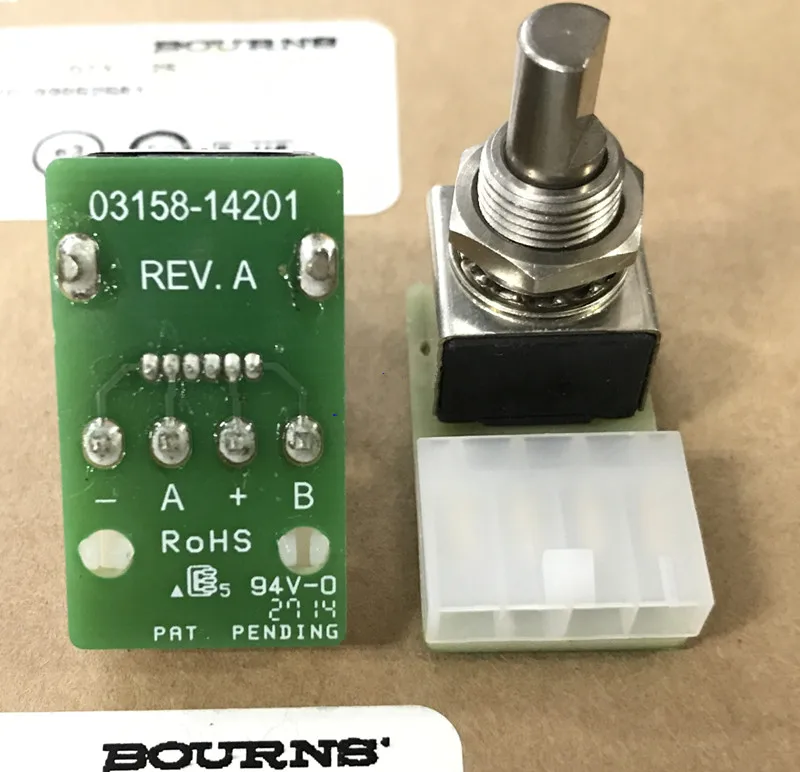 360 градусов бесконечный вращающийся потенциометр переключатель EM14A1B-502-L032N 5K |