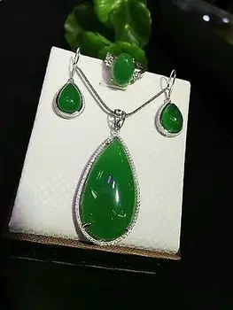 

Beautiful Natural Green Three-piece Jade Hand-carved Lucky Jadeite Pendant(NO BOX)