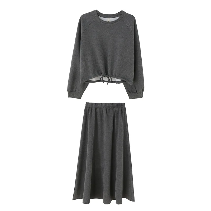 

2-Piece Basic Short O-Neck Sweatshirts Women's New Autumn Winter Korean A- Line Expandable Elastic Waist Loose Skirt Sets