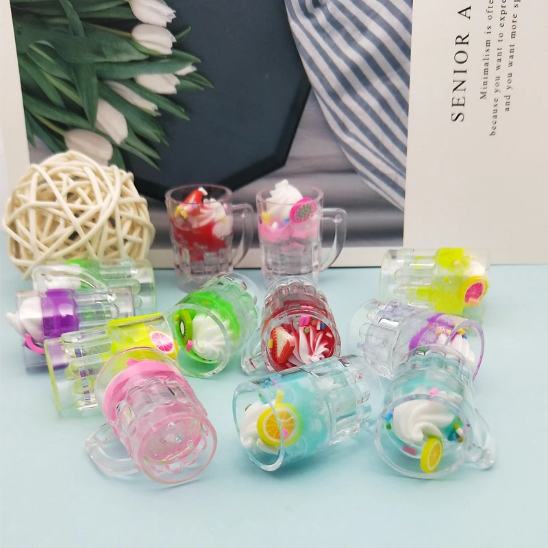 

6pcs 3D Ice Cream Cup Resin Charms Pendant Sweet Drink Floating DIY Keychain Jewelry Decor Accessory Photographing Props FX203