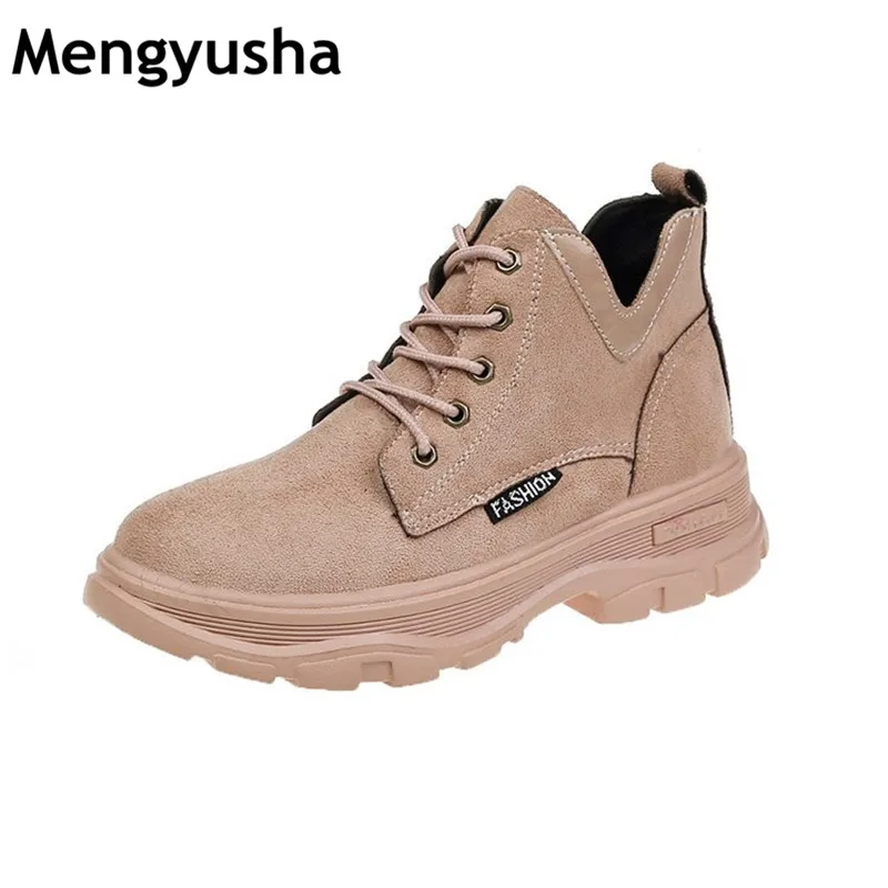 

2019 new spring and autumn breathable boots Martin boots female British style boots single boots Spring