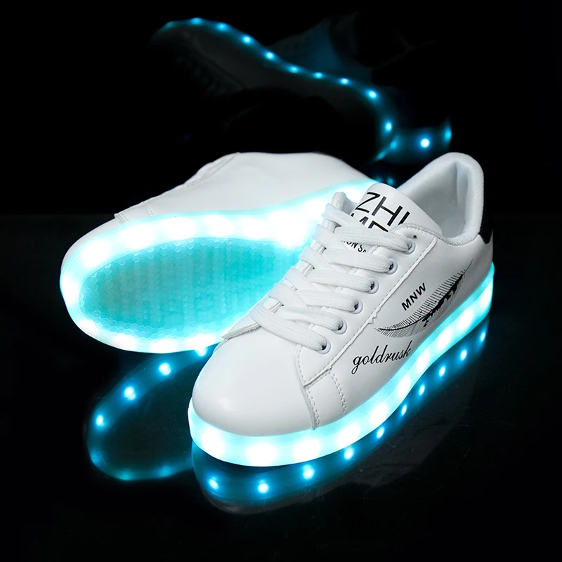 Размеры 35-44; повседневная обувь с подсветкой из некожи; Светящиеся кроссовки для женщин; светящаяся повседневная обувь унисекс с зарядкой от usb; кроссовки с светильник