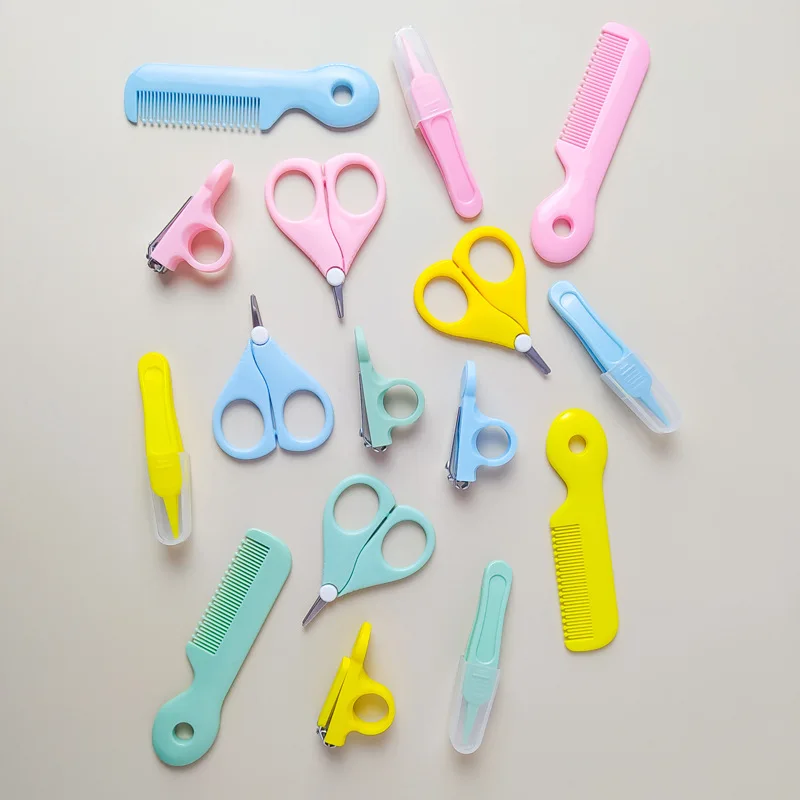 4pcs/Set Scissors Come Kits Kids Safety Care Set Grooming Hair Brush Kit Baby Health Care Set Newborn Infants Daily Nail Clipper