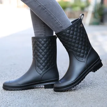

2019 fashion rubber shoes new plaid casual rubber shoes set feet ladies rain boots water shoes in the tube adult rain boots blac