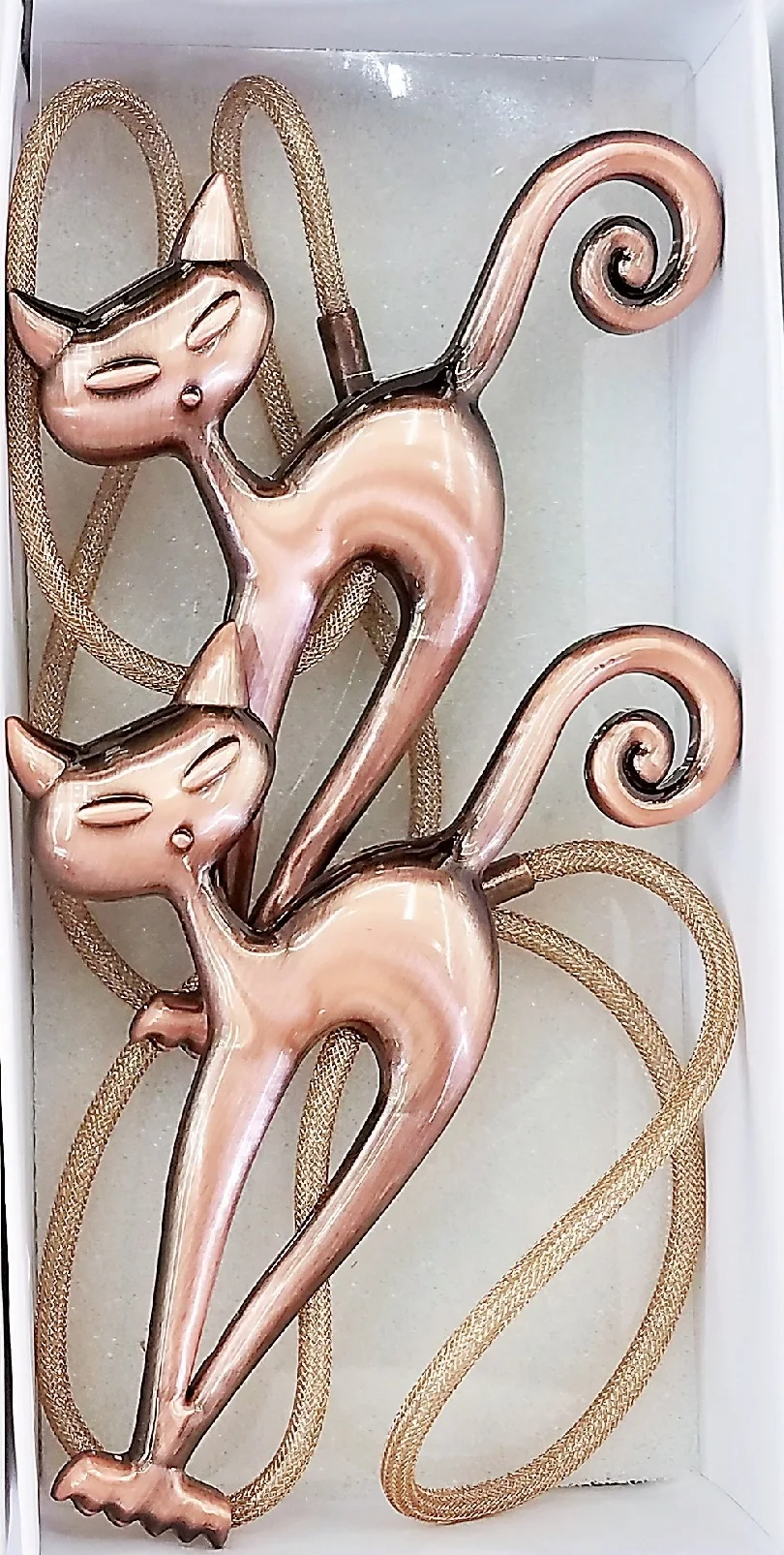 9410076011_2140217869