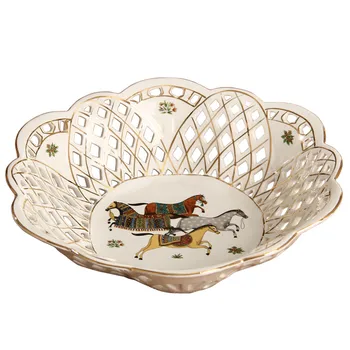 

Fruit Plate Ceramic Fruit Platter Livingroom Desktop Snacks Dish Hollowing Process Tableware Candy & Nut Tray Wedding Gifts