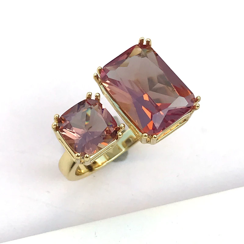 CSJ 新デザインズルタナイトリング作成スルタナイトカラーチェンジ宝石