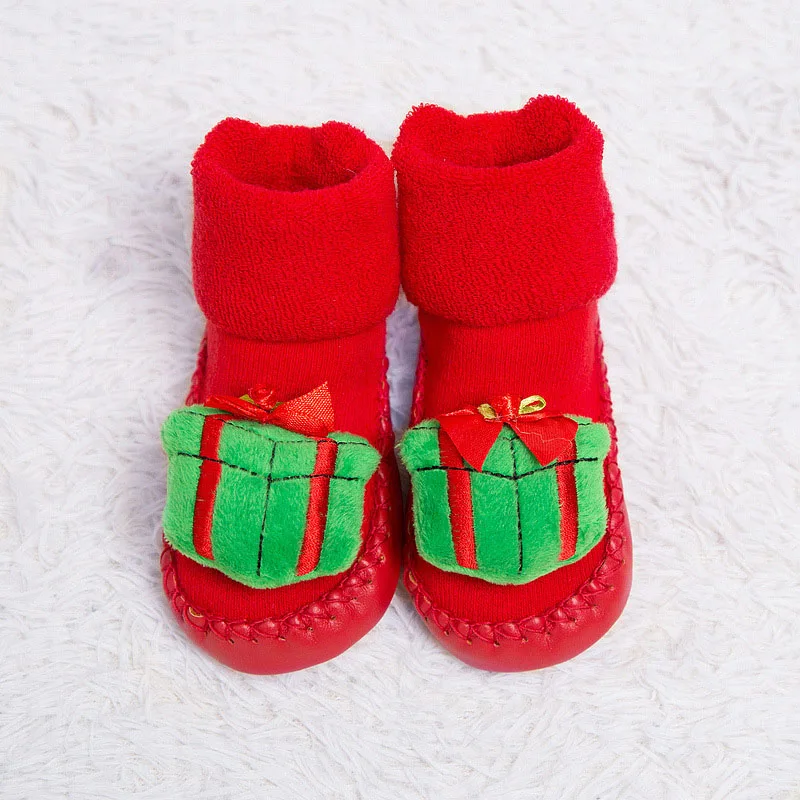 Милые носки для малышей с героями мультфильмов обувь для новорожденных хлопковые носки для малышей резиновый нескользящий Теплый Зимний Рождественский подарок детские носки-Тапочки - Цвет: 02