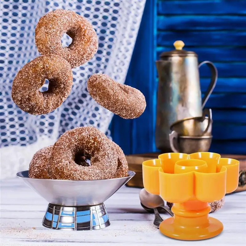 4Pcs Plastic Donuts Molds Creative Baking Tool Set Bakewares for Bakery (Yellow)