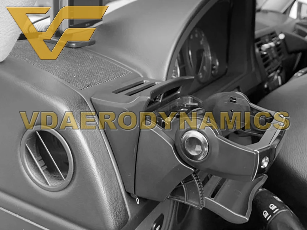 Подстаканник подходит для Benz 1990- W463 G класса G300 G320 G350 G400 G500 G55 G63 G65