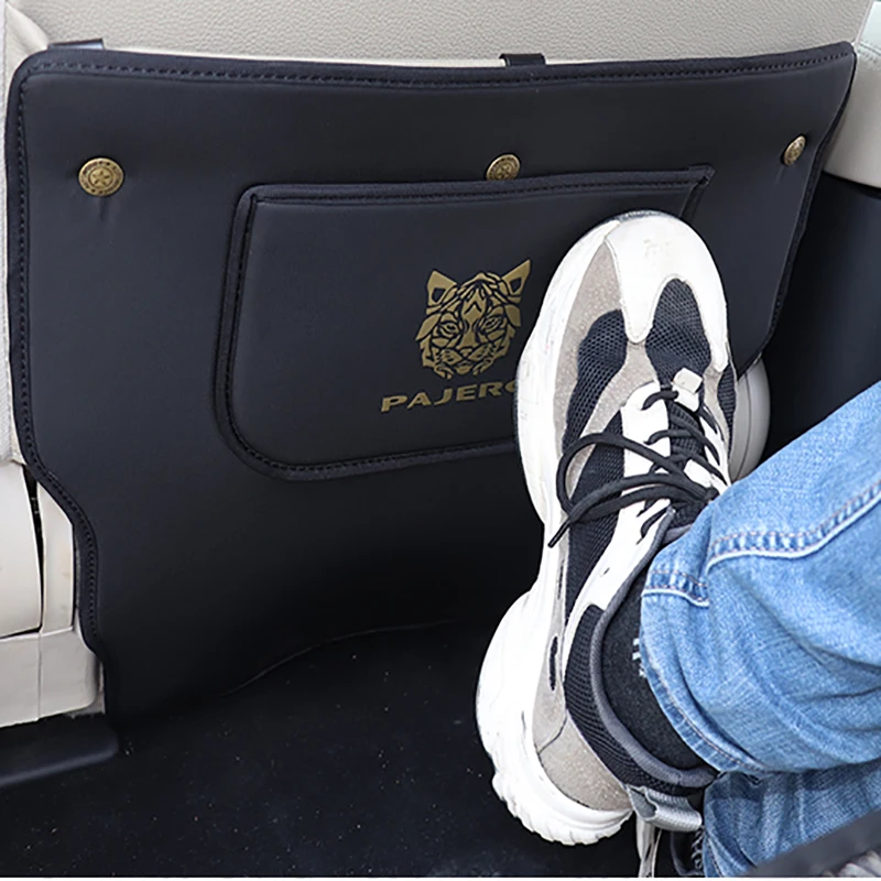 For Mitsubishi Pajero Seat back Anti-Kick Pad V97V93V77V7 Car Seat Rear Row Anti Kick PU Leather Protection interior Accessories