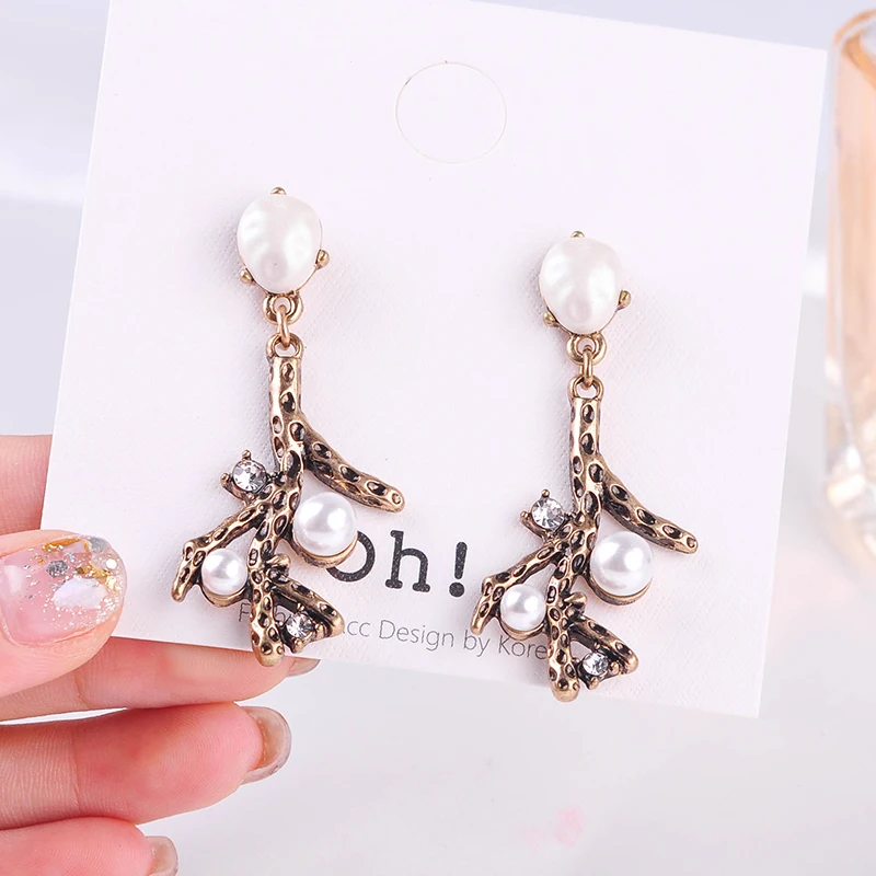 

Vintage gold color Drop Earrings Imitation Pearls Coral Dangle Earrings For Women Fashion Jewelry Wholesale Free Shipping
